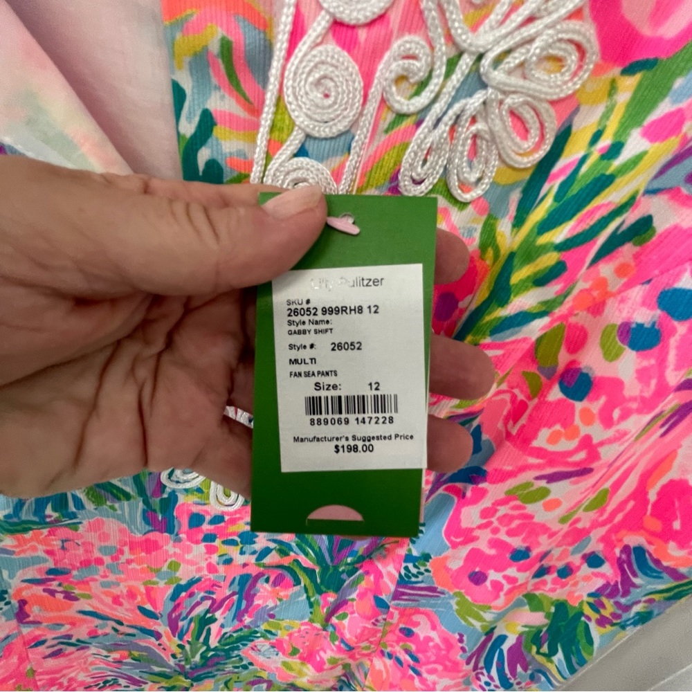 Lilly Pulitzer size 12 NWT.  Fully lined.  Fits like a size 10 - Picture 7 of 11